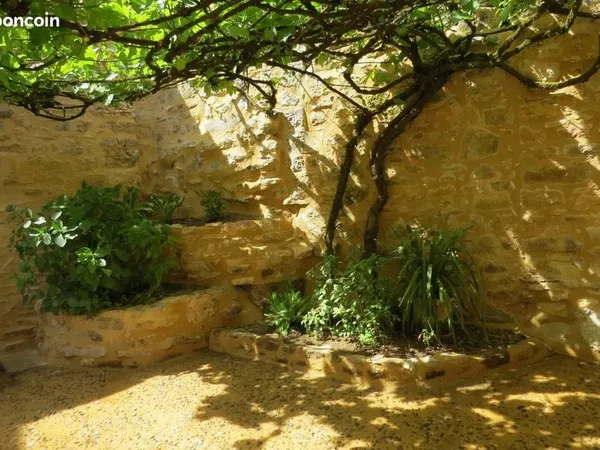 Maisons typiques en pierres