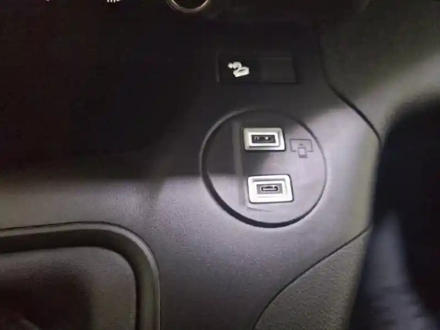 Peugeot Partner fourgon xl 950 kg bluehdi 130 s&amp;s bvm6 — photo 26