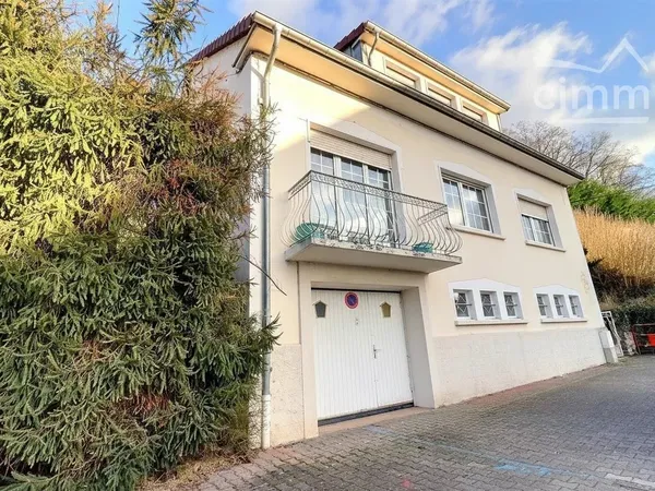 Maison individuelle composée de 2 appartements de 191.91 m² à PETITE ROSSELLE