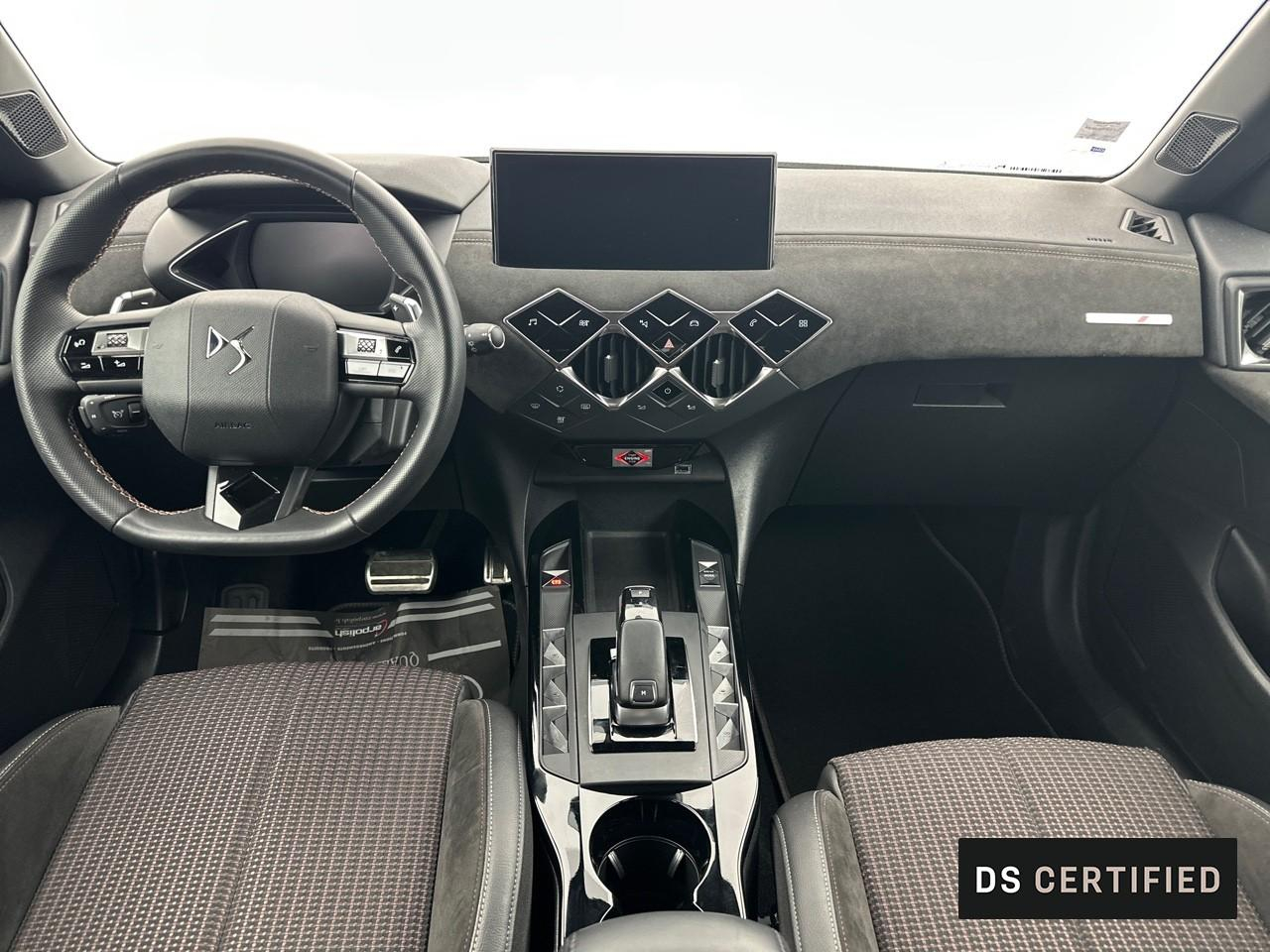 Ds Ds 3 crossback puretech 130 eat8 performance line+ — photo 12