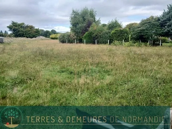 Terrain 1090 m²