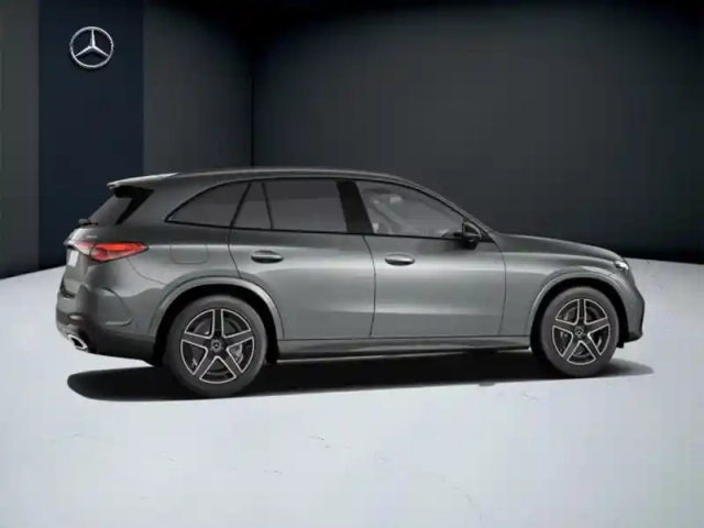 Mercedes Glc 300 e  hybrid eq 4matic am — photo 20