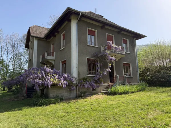 Maison de caractère 197m² hab