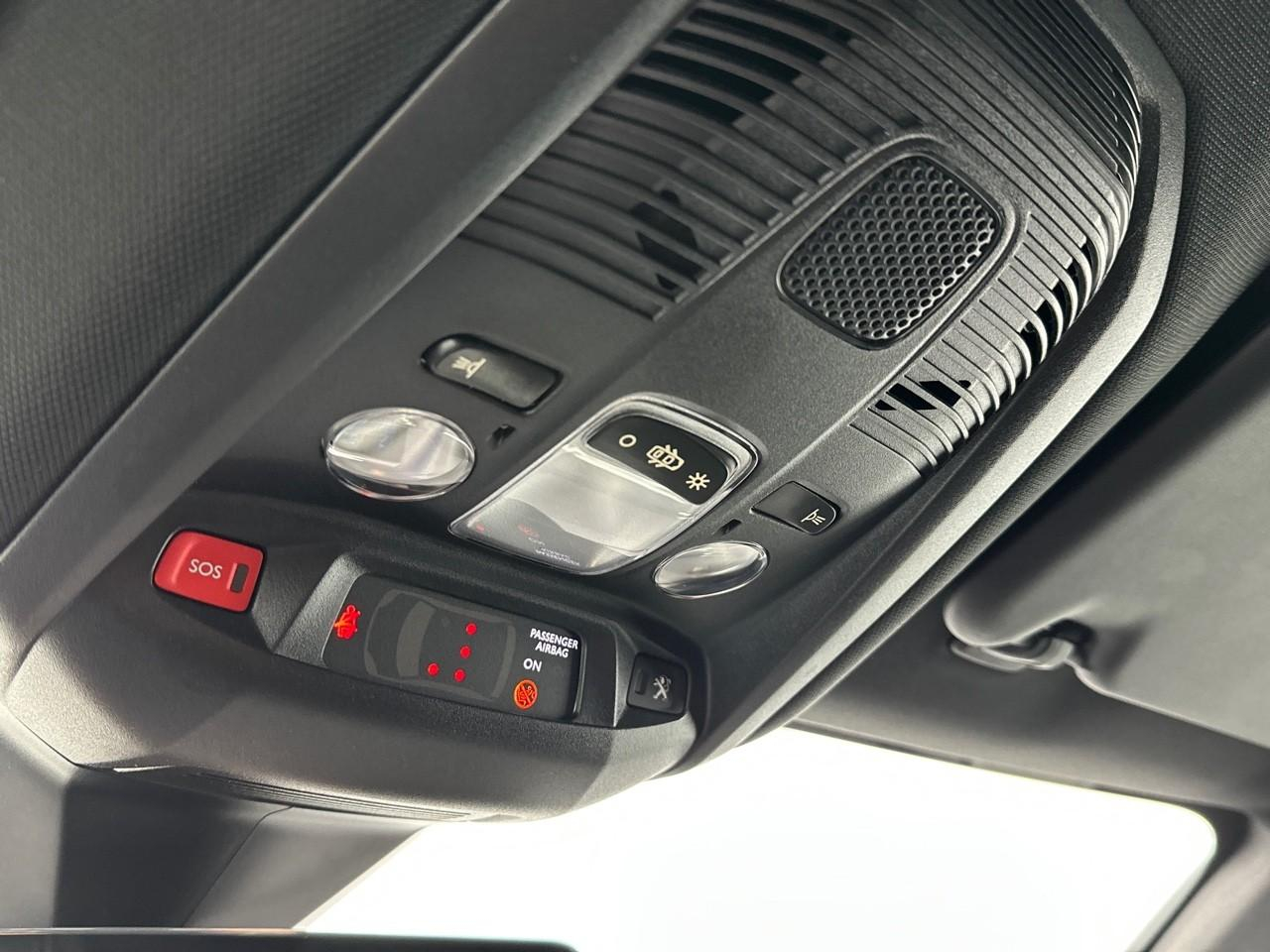 Peugeot 3008 puretech 130ch s&s eat8 gt — photo 29