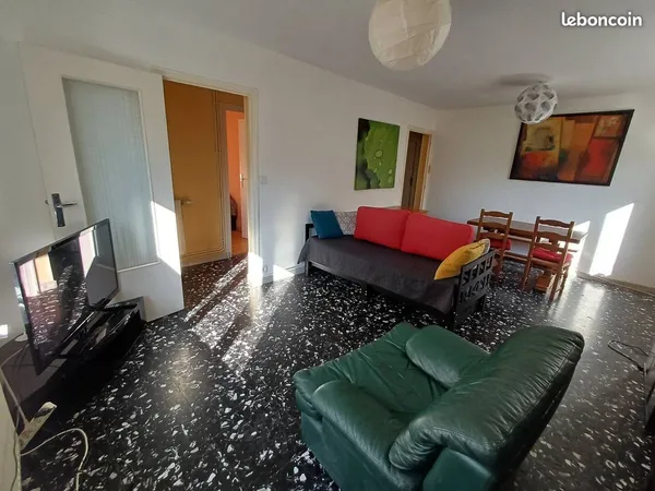 Loue appartement F2 meublé avec jardin