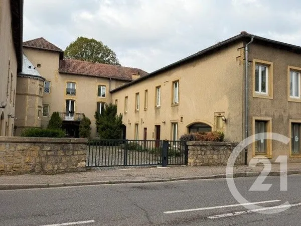 Local 92 m²