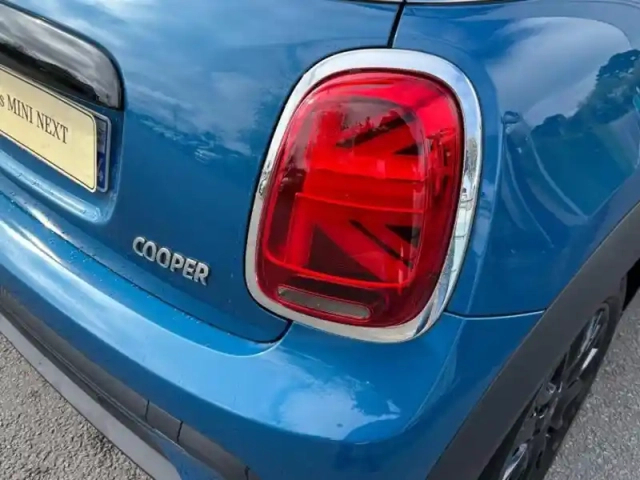 Mini Mini cooper 136ch edition premium plus bva7 — photo 6