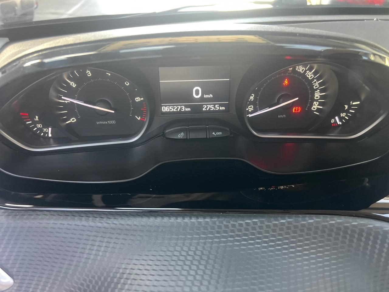 Peugeot 208 puretech 110ch s&s bvm6 gt line — photo 10