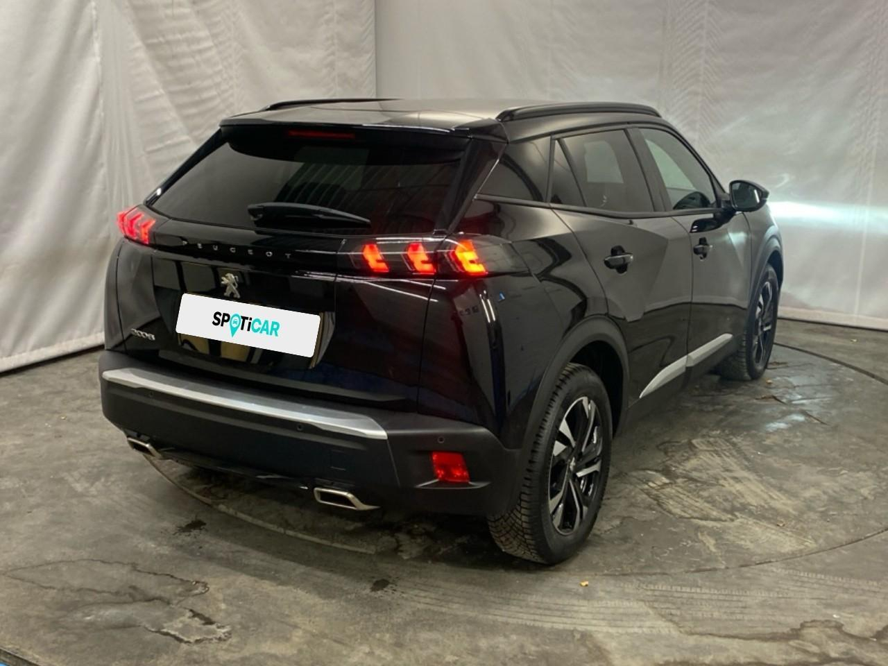 Peugeot 2008 puretech 130 s&s eat8 allure — photo 5