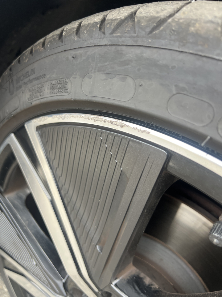 Peugeot 308 SW BlueHDi 130ch S&amp;S EAT8 — photo 32