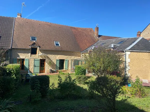 VENTE : maison 5 pièces (179 m²) à Montgivray