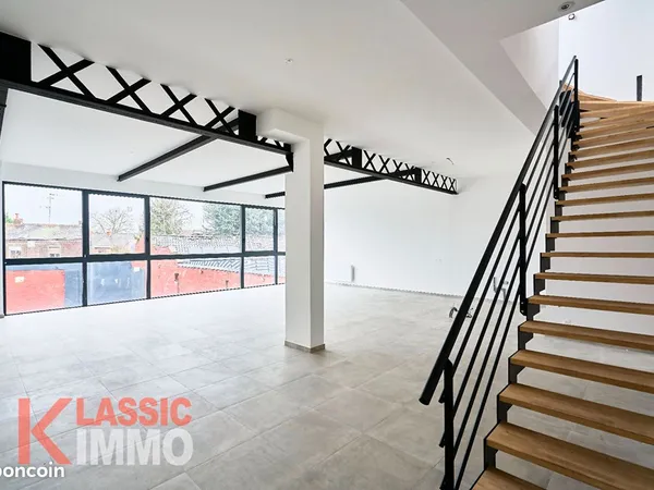 Loft/atelier/surface 5 pièces 145 m²