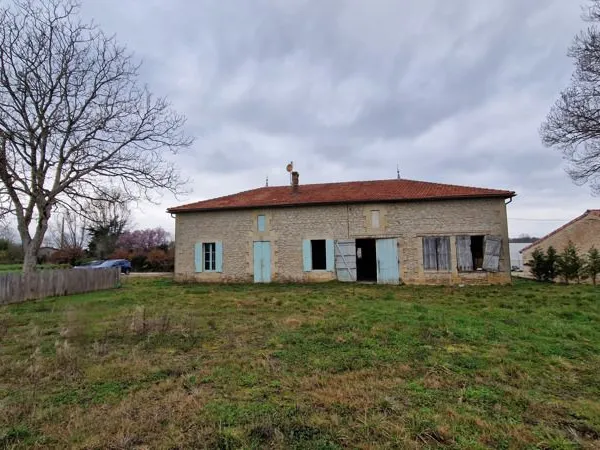 Maison en pierre 10 pièces 320 m²
