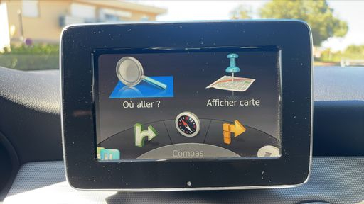 Mercedes Classe CLA Shooting Brake 220 CDI 177 7G-Tronic - Sensation – 2016 – 141934 km – Diesel – Boîte Automatique — photo 21