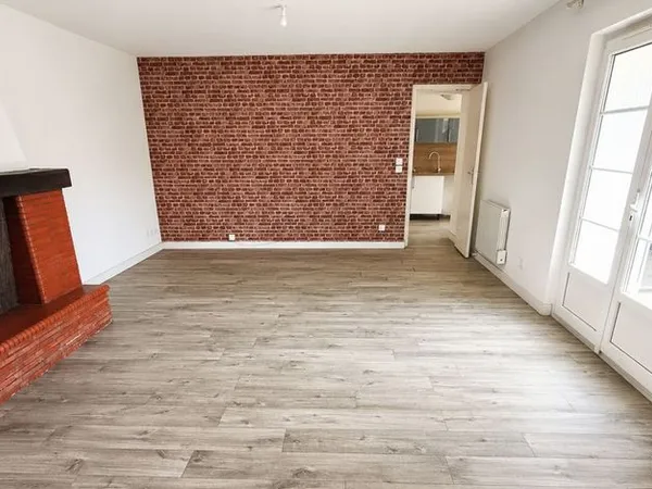 Maison à vendre Sainte Soulle (proche La Rochelle)