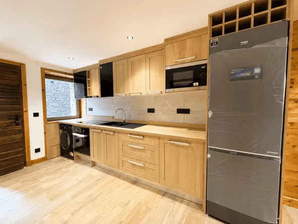 Appartement rénové de 68 m2 avec jardin privatif