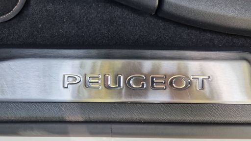 Peugeot 3008 1.6 THP 300 Hybrid4 EAT8 - Gt Pack – 2021 – 57500 km – Hybride rechargeable – Boîte Automatique — photo 21