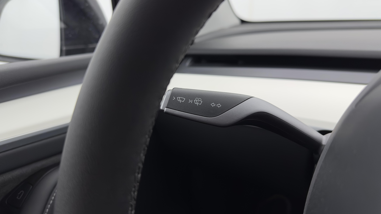 Tesla MODEL Y Grande Autonomie LONG RANGE RWD — photo 13