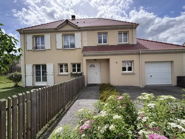 Maison 6 pièces 185 m²