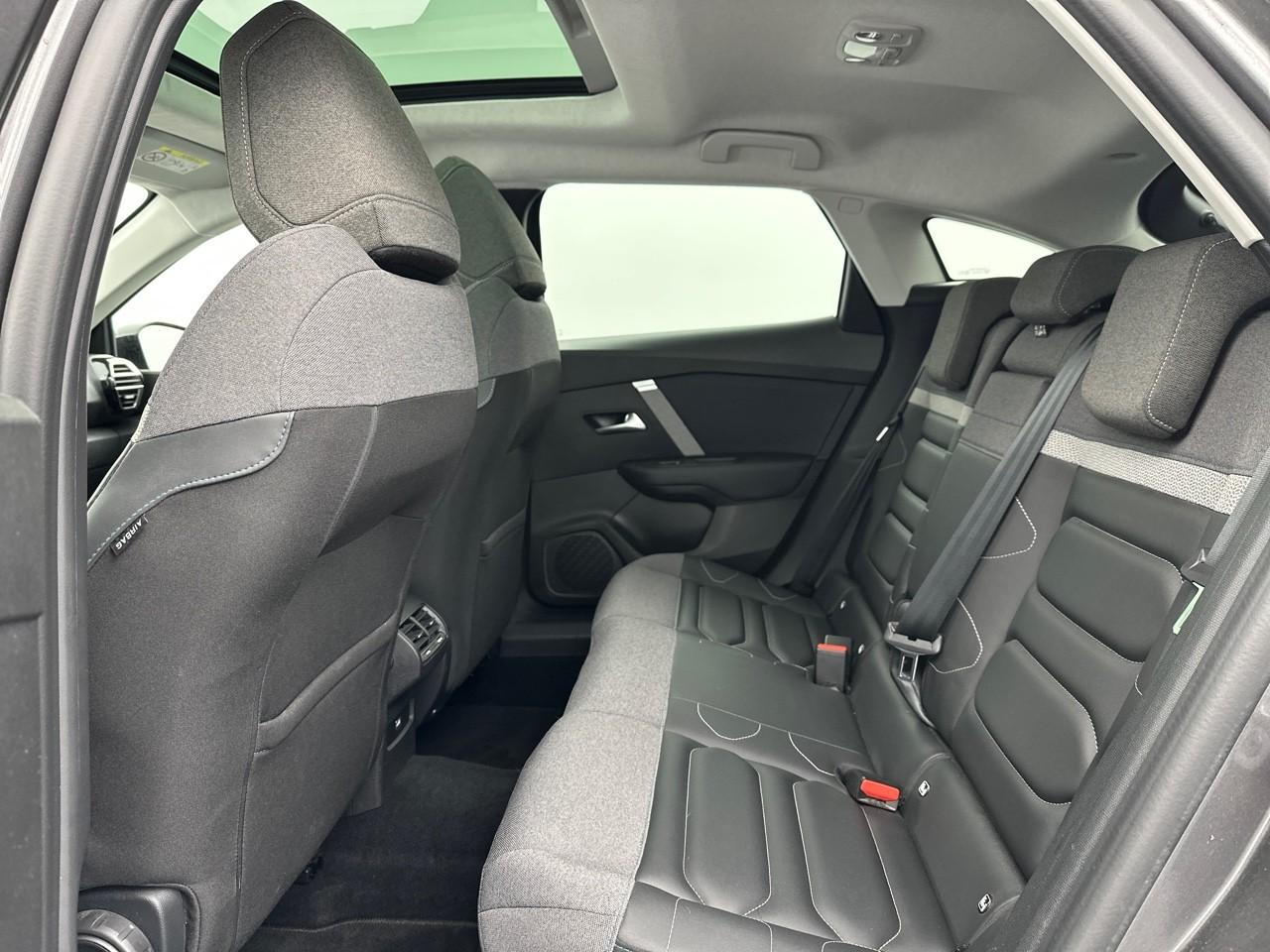 Citroën C4 puretech 130 s&s eat8 shine — photo 12