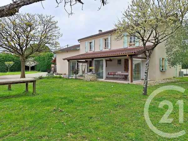 Maison 6 pièces 138 m²