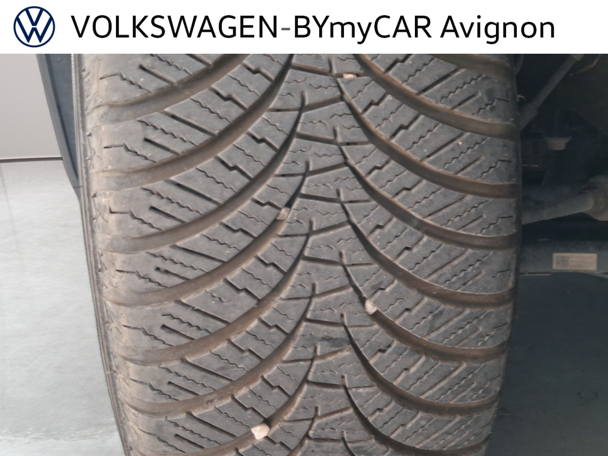 Volkswagen Golf 1.0 eTSI OPF 110 DSG7 — photo 9
