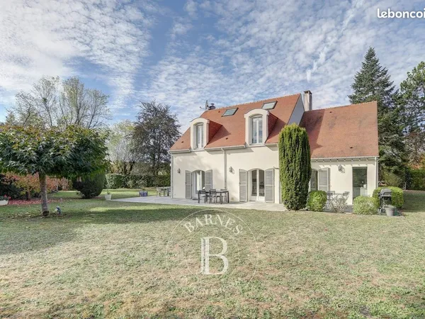 Propriété 7 pièces 220 m²