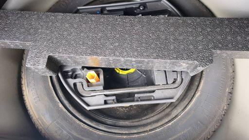 Peugeot 2008 1.6 VTi 120 - Allure – 2013 – 145338 km – Essence – Boîte Manuelle — photo 29