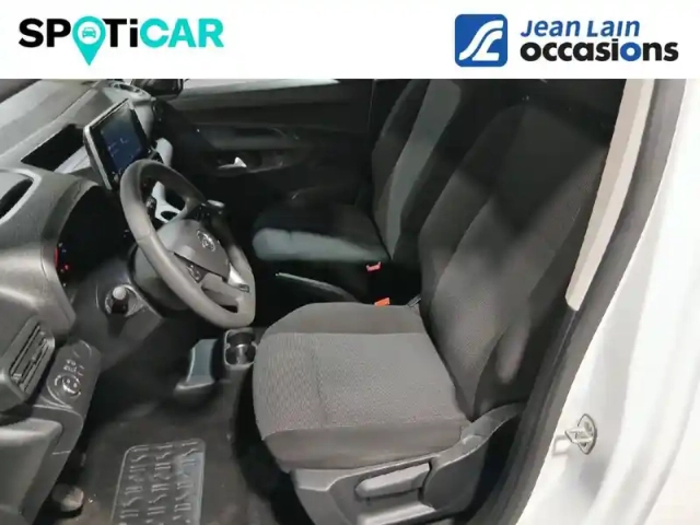 Opel Combo cargo m 600 kg puretech 110 s&amp;s bvm6 — photo 11