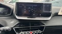 Peugeot 208 1.2 PureTech 100ch S&S Allure — photo 27