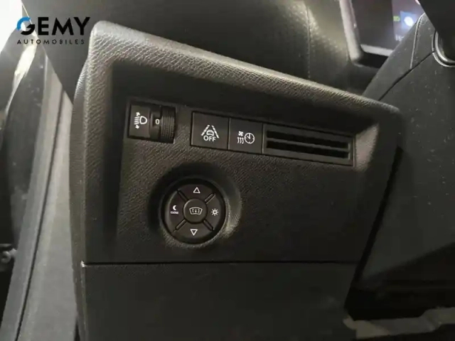 Citroën C4 e- 136 ch automatique — photo 53