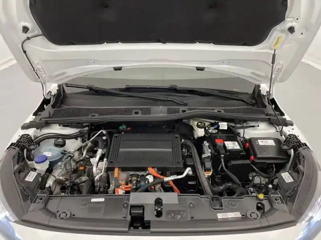 Peugeot 208 electrique 50 kwh 136ch — photo 17