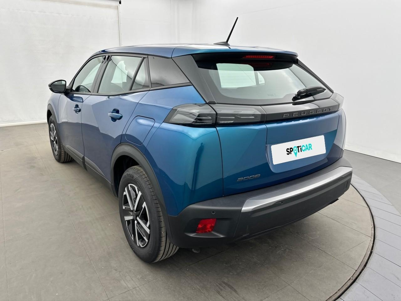 Peugeot 2008 100 s&s bvm6 style — photo 6