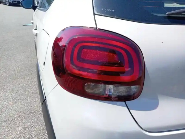 Citroën C3 puretech 110 s&amp;s bvm6 — photo 17