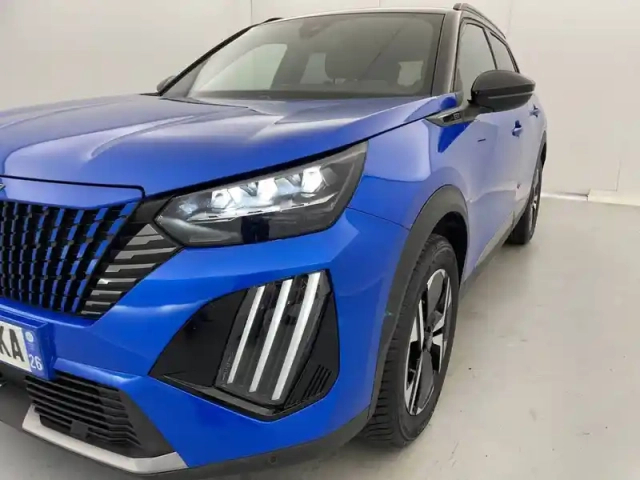 Peugeot 2008 puretech 130 s&amp;s eat8 — photo 24