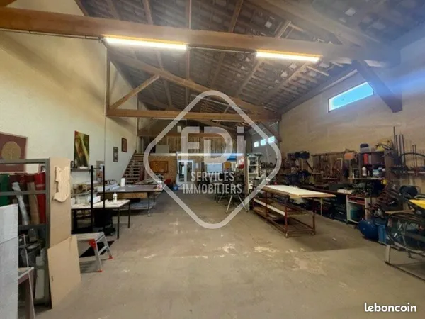 LOCAL D'ACTIVITE 204 m² COURNONSEC