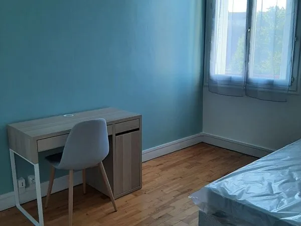 Chambre en Colocation proche Cézeaux CHRU