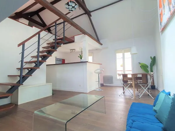 Loue Appartement à Paris 17ème Batignolles - 1 chambre, 46m²
