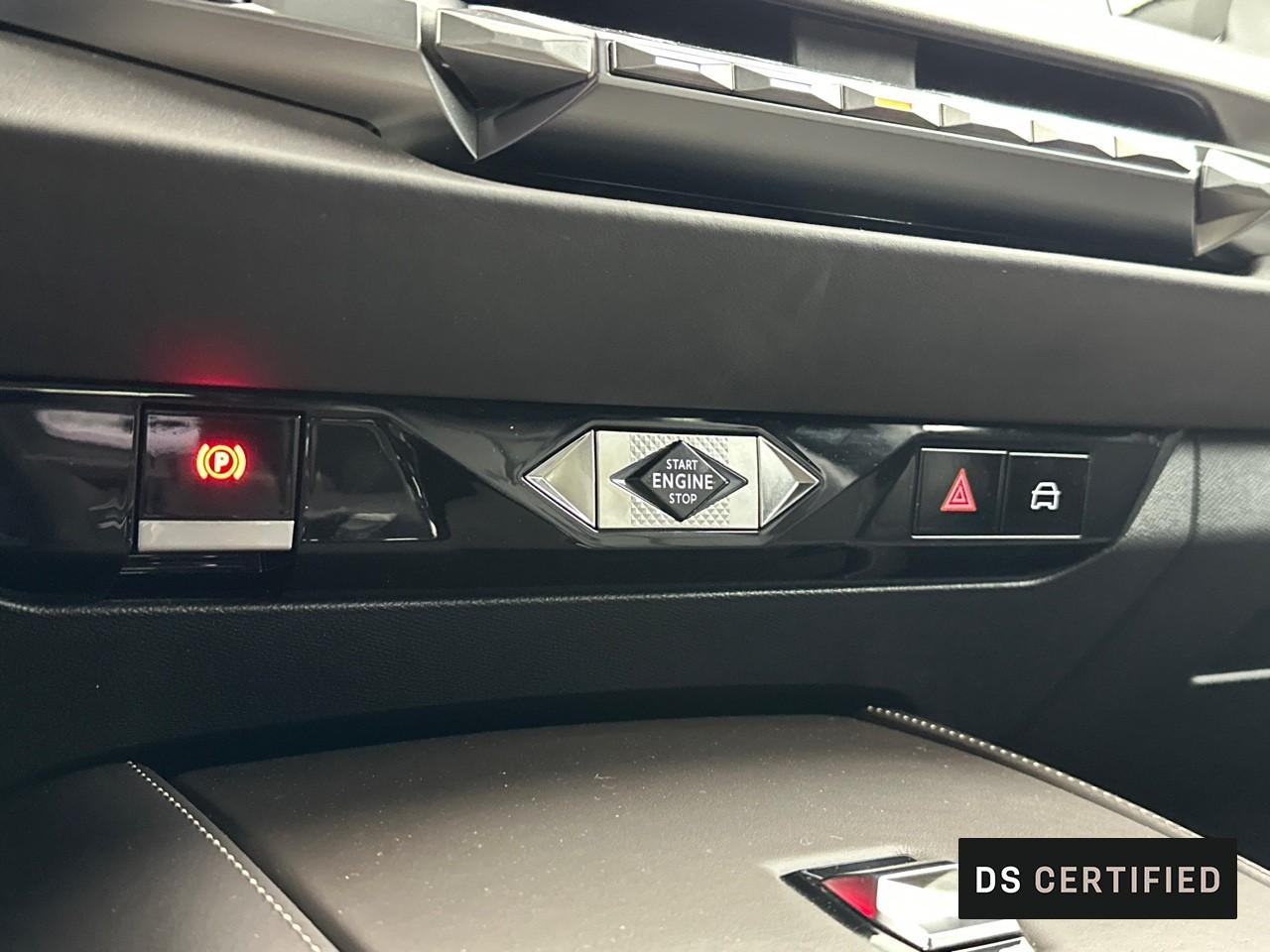 Ds Ds 4 hybride e-tense 225 eat8 la premiere — photo 29