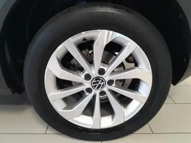 Volkswagen T-Roc 1.5 tsi evo 150ch style — photo 6