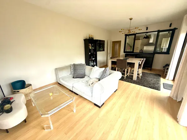 Appartement 3 pièces 77 m²