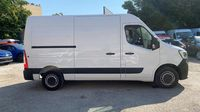 Renault Master F3500 L2H2 2.3 Blue dCi 135ch Confort Euro6 — photo 4