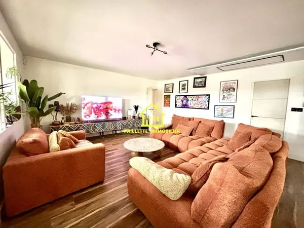 Maison de plain-pied 5 pièces 159 m²