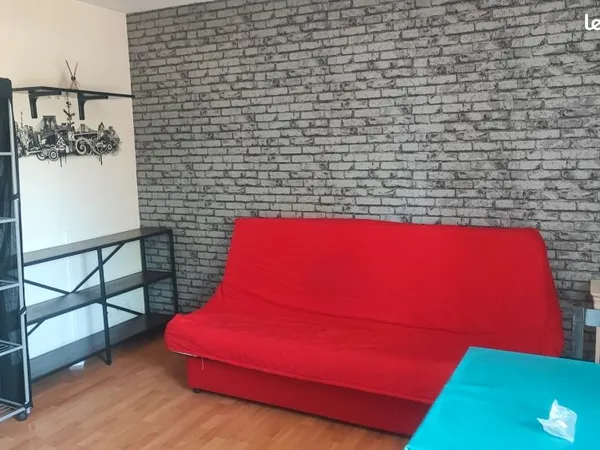 Appartement Location La Roche-sur-Yon 1p 16m² 470€
