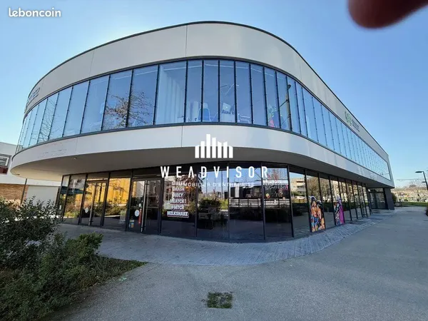 Local commercial 458 m² Tours