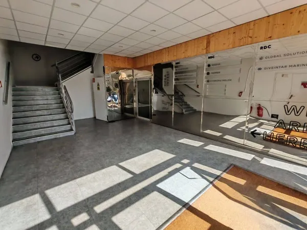 Bureaux 264 m²