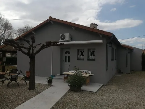 Maison Plain pied Romans 82 m² avec dépendance