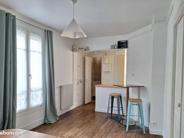 2 pièces traversant 33 m² - Michel Bizot - cave - charges 87 /mois
