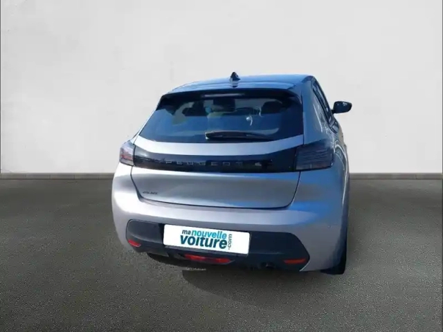 Peugeot 208 puretech 75 s&amp;s bvm5 — photo 5