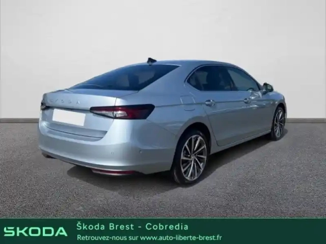 Skoda Superb 2.0 tdi scr 150ch laurin &amp; klement dsg7 — photo 20